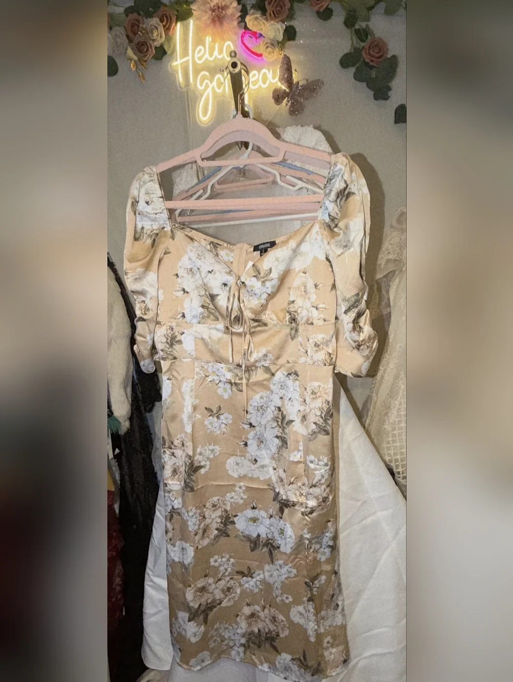 NWT Size Large Episode Satin Bloom Midi Dress - Picture 3 of 5